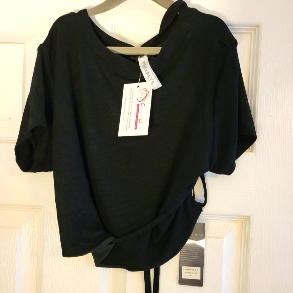 NWT Kimberly C Black Knit Crop Top Size Large